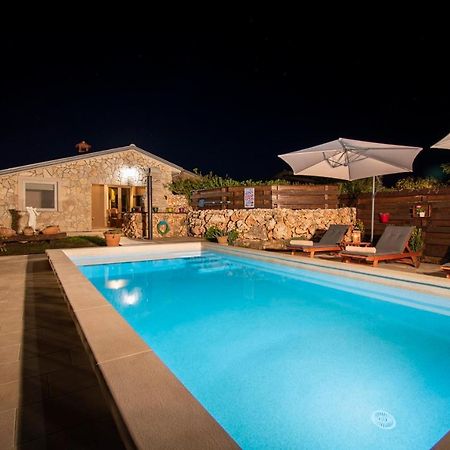 Haus Vita Pula Exteriér fotografie